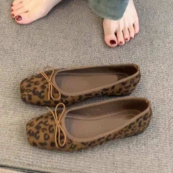 Korean Version Of Square Head Leopard Print Single Shoes Women's 2026 Popular French Bow With Skirt Ballet Evening Shoes_vogvips.com