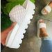 2025 Thick Sole Slippers For Women To Wear On The Outside, With Sponge Cake And Middle Heel Sandal In A Straight Line_vogvips.com
