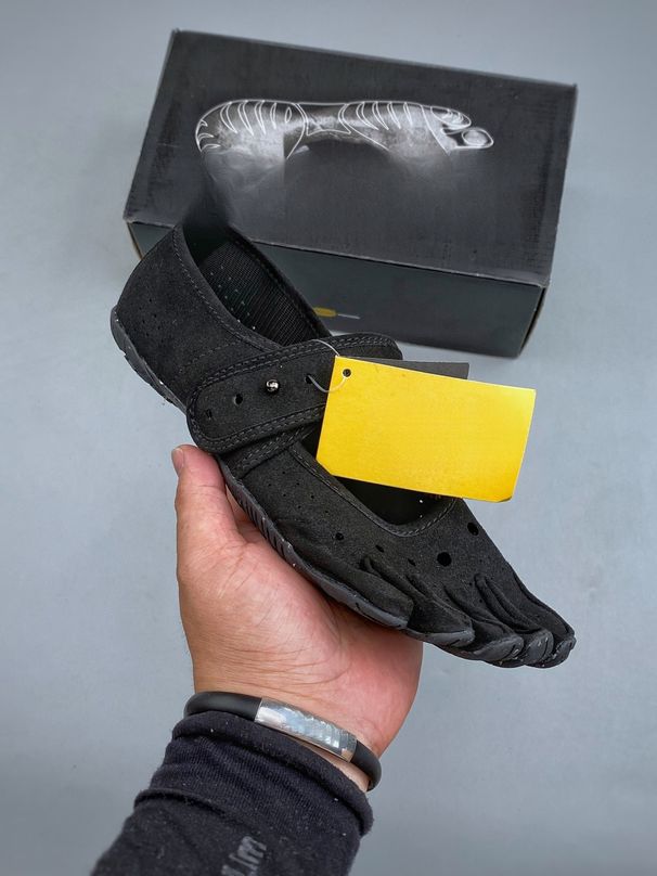 V-Soul Five Finger Shoes Pilates Women's Sports Fitness Dance Split Toe Shoes Dance Shoes_vogvips.com