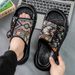 Casual Graffiti Slippers, Men's New Style, Dissolved Thick Bottom, Versatile, Height Increasing, Super Hot One Word_vogvips.com