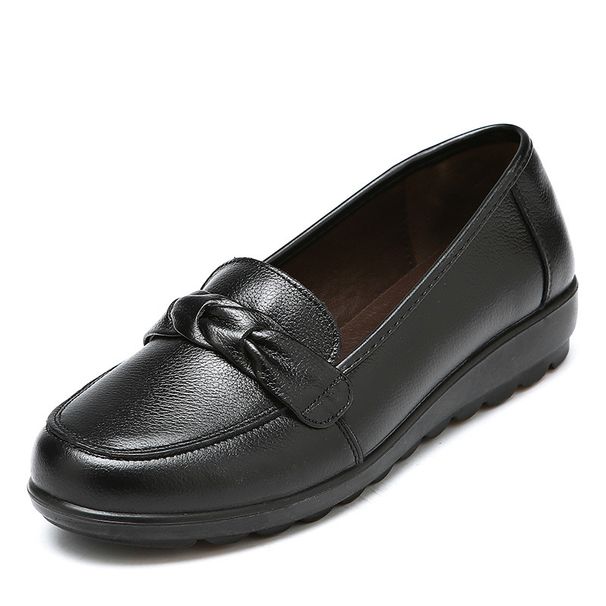 Middle-aged Mom Shoes Single Shoes Women Genuine Leather Soft Sole Middle-aged Shallow Mouth Women's Shoes Non-slip Flat Sole Flat Heel Large Size 43 Leather Shoes_vogvips.com