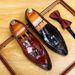 Crocodile embossed leather shoes new formal single shoes men's British men's shoes fringe casual leather shoes Plus size fashion shoes_vogvips.com