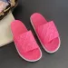Bestselling 2026 Summer New Design Couple's Versatile Beach Fashionable Embossed Casual Thick Soft Bottom Outerwear_vogvips.com