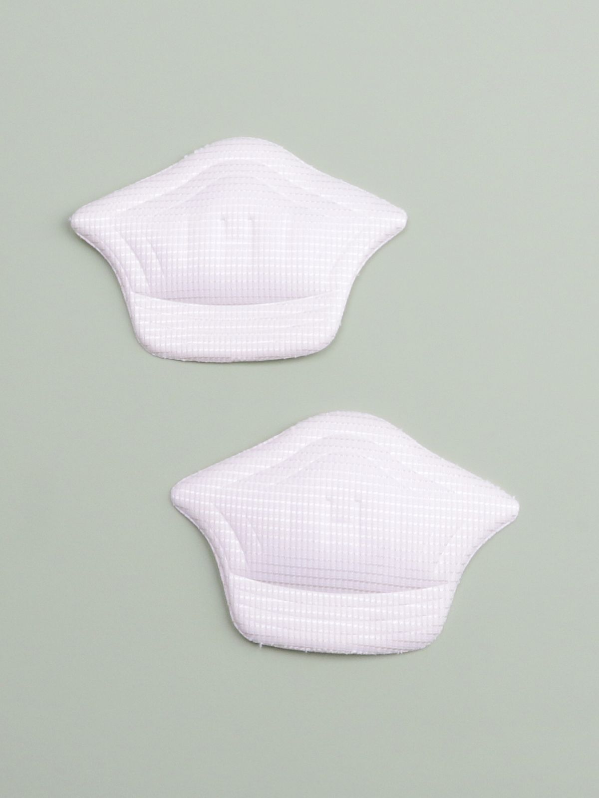 Heel Grips For Shoes – Anti-Slip & Half Size Reducer Pads (Adjustable, Self-Adhesive, 2 Thickness Options For Sneakers/Boots/Dress Shoes)_vogvips.com