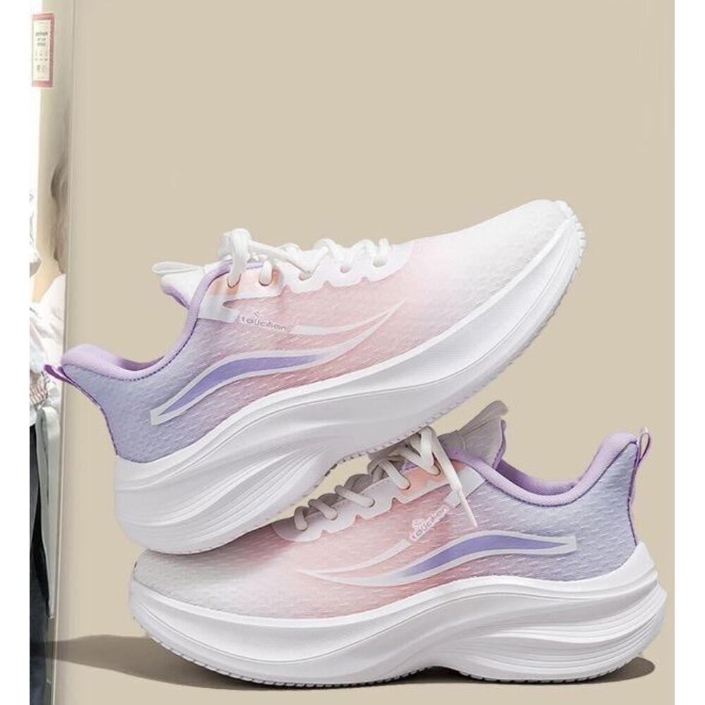 Versatile Women's Stylish Running 2025 New Model, Versatile Shock-absorbing Fly-knit Mesh Sports Casual Shoes,_vogvips.com