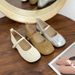 French Style Mary Jane For Women In Spring Summer 2025, New Shallow Mouth With A Single Buckle And Pleated Flat Shoes_vogvips.com