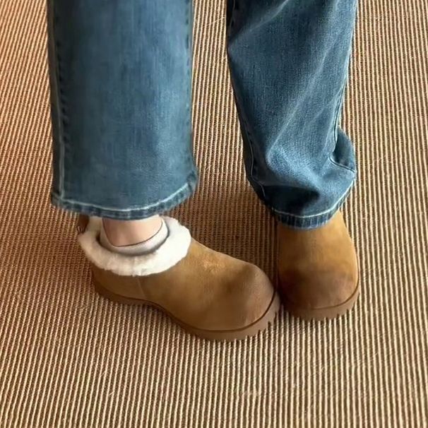 Thick Sole Hidden Heel Slip-On 2025 Autumn Winter Furry Big Toe Retro Plush Shoes Women Outdoor Snow Boots_vogvips.com