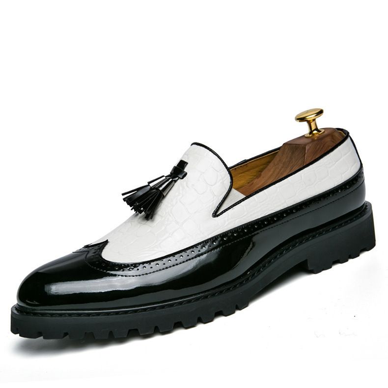 Trendy Fashion Slip-On Casual Leather For Men Brogue Carved Pattern Thick Sole British Tassel Shoes_vogvips.com