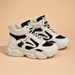 Gaobang Dad 2025 Spring Women's New Breathable Sports Korean Edition Versatile Thick Bottom Casual Running Shoes_vogvips.com