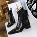 Women's Shoes Retro Hand Patterned Winter Ankle Boots Women's Boots Chunky Heel Mid Heel Pointed Toe Riding Boots Short Boots_vogvips.com