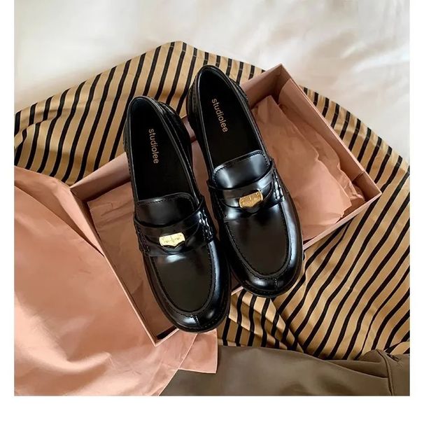 Classic College-Style Shoes In Stock, Color-Block Design, Slip-On Soft Sole Loafers_vogvips.com