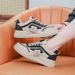 Casual Shoes Women's Height Increase 4cm Soft Sole Sports Shoes Women's Shoes Fashion White Shoes_vogvips.com