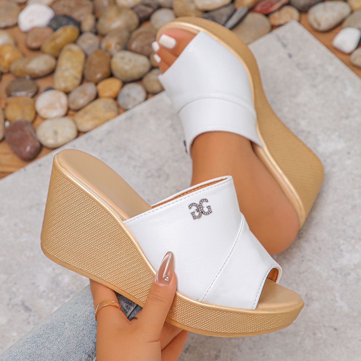 Women's Open Toe Peep Toe Wedge Sandals Fashion Summer Thick Sole Plus Size Strappy Sandals_vogvips.com
