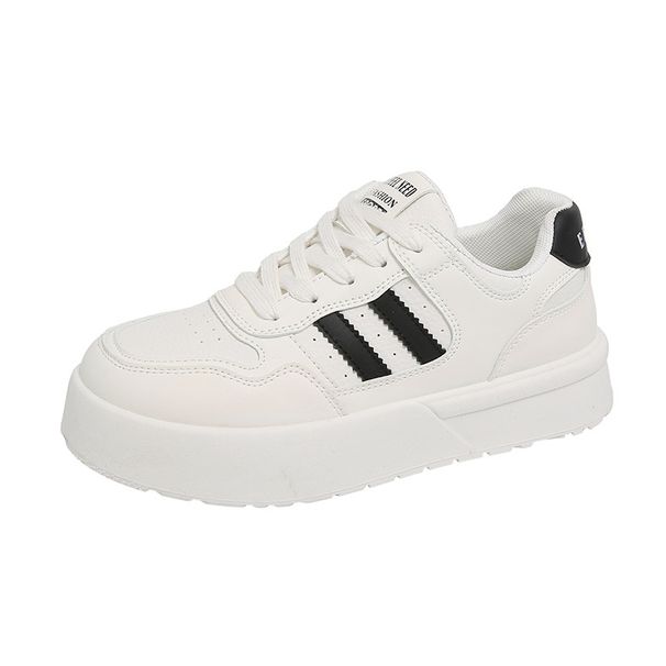 White Shoes New Version Female Student Thick Bottom Heightening Sports Shoes Casual Street Shooting G7701_vogvips.com