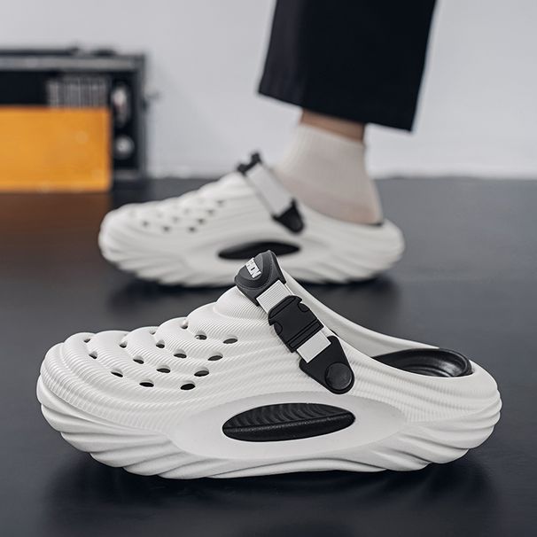 2025 New Fashion Clogs Men Beach Sandals Dual-use Massage Comfortable Thick Sole Male Summer Stylish Slippers Non-slip 36-45_vogvips.com