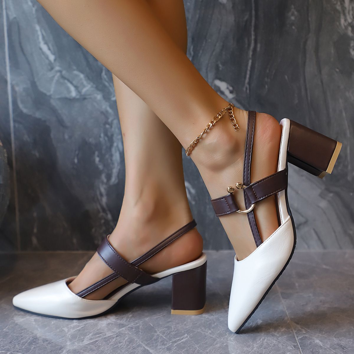 Sandals For Women Summer 2025 New Export Pointed Toe One-Strap Roman Shoes Shallow Mouth Chunky Heel High Heels_vogvips.com