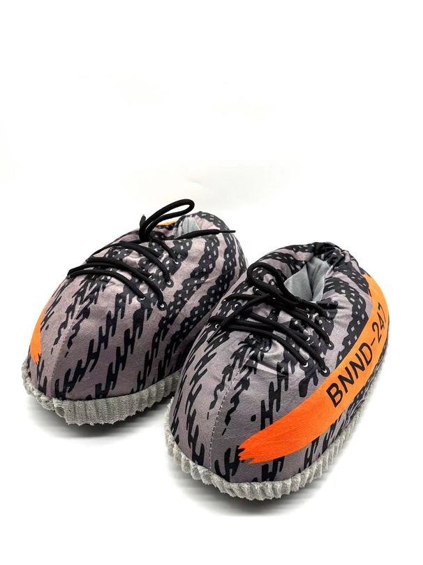 UNISEX SLIDES TRAINER WINTER INDOOR SLIPPERS_vogvips.com