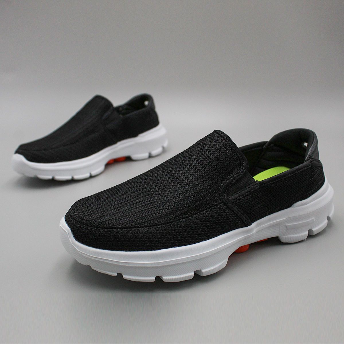 Men's Spring/Summer Traditional Beijing Cloth Slip-On Shoes Ultra Lightweight Breathable Soft Soled Casual Walking Shoes with Mesh Upper_vogvips.com
