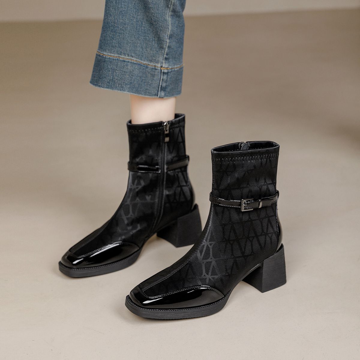 High Heel Short Boots For Women 2025 New Winter Chinese Style Red Wedding Boots Side Zipper Chunky Heel Mid-Calf Boots For Women_vogvips.com