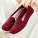 2026 Spring Old Beijing Cloth Embroidered Mom Shallow Slip-On Popular Comfortable Women's Shoes_vogvips.com