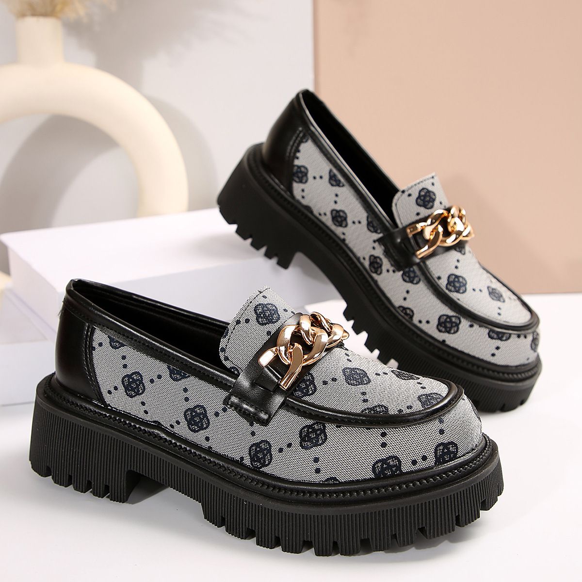 Women's Classic Loafers With Chunky Sole - Round Toe Slip-On Shoes For Casual & Office Wear (Black/Gray, Sizes 35-42)_vogvips.com