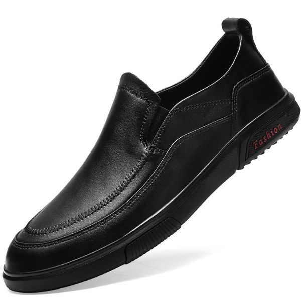 Men's Simple First-layer Cowhide Foot Cover Outdoor Cowhide Soft-soled Casual Board Shoes_vogvips.com