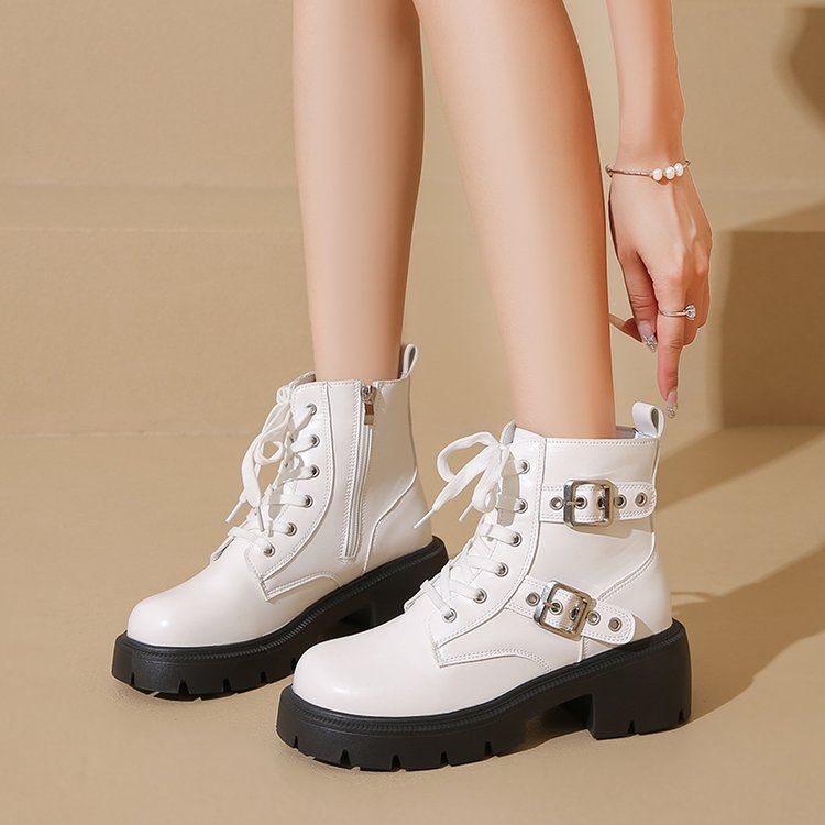2025 Autumn New Thick-Soled Chunky Heel Knight Women's Black Short Low-Cut British Style Sweet Cool Martin Boots_vogvips.com