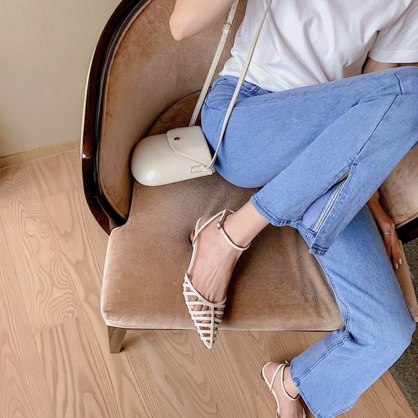 Whoever Wears Them Looks Good~Unique And Sophisticated! French Retro Pointed-toe Hollow-out Block-heeled Closed-toe_vogvips.com