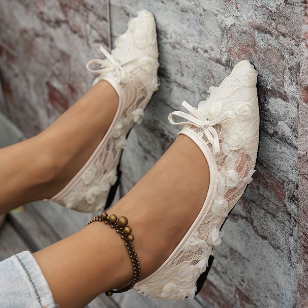 A Pair Of Pointed-toe Comfortable Flat Women's Shoes, Decorated Bows And Sweet Lace Mesh, Suitable For Pairing With_vogvips.com