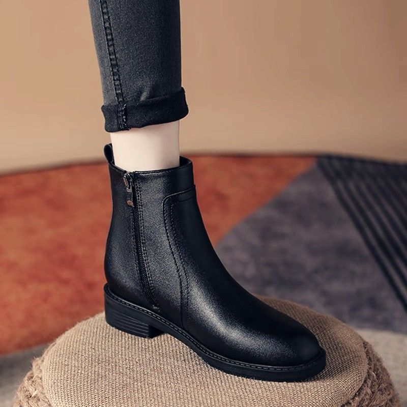 Soft Leather Martin Women, British Style, 2026 Spring And Autumn Single Boots, Flat Heel, Fleece-lined Short_vogvips.com