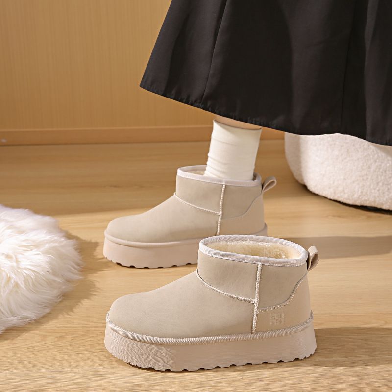 Versatile Western Style Snow Boots For Women New Winter Short Tube Fashion With Plush And Thick Outer Wear Trend,_vogvips.com