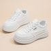 2025 Spring New Breathable White Women's Versatile Ins Korean Edition Thick Soled Sports And Leisure Board Shoes Women_vogvips.com