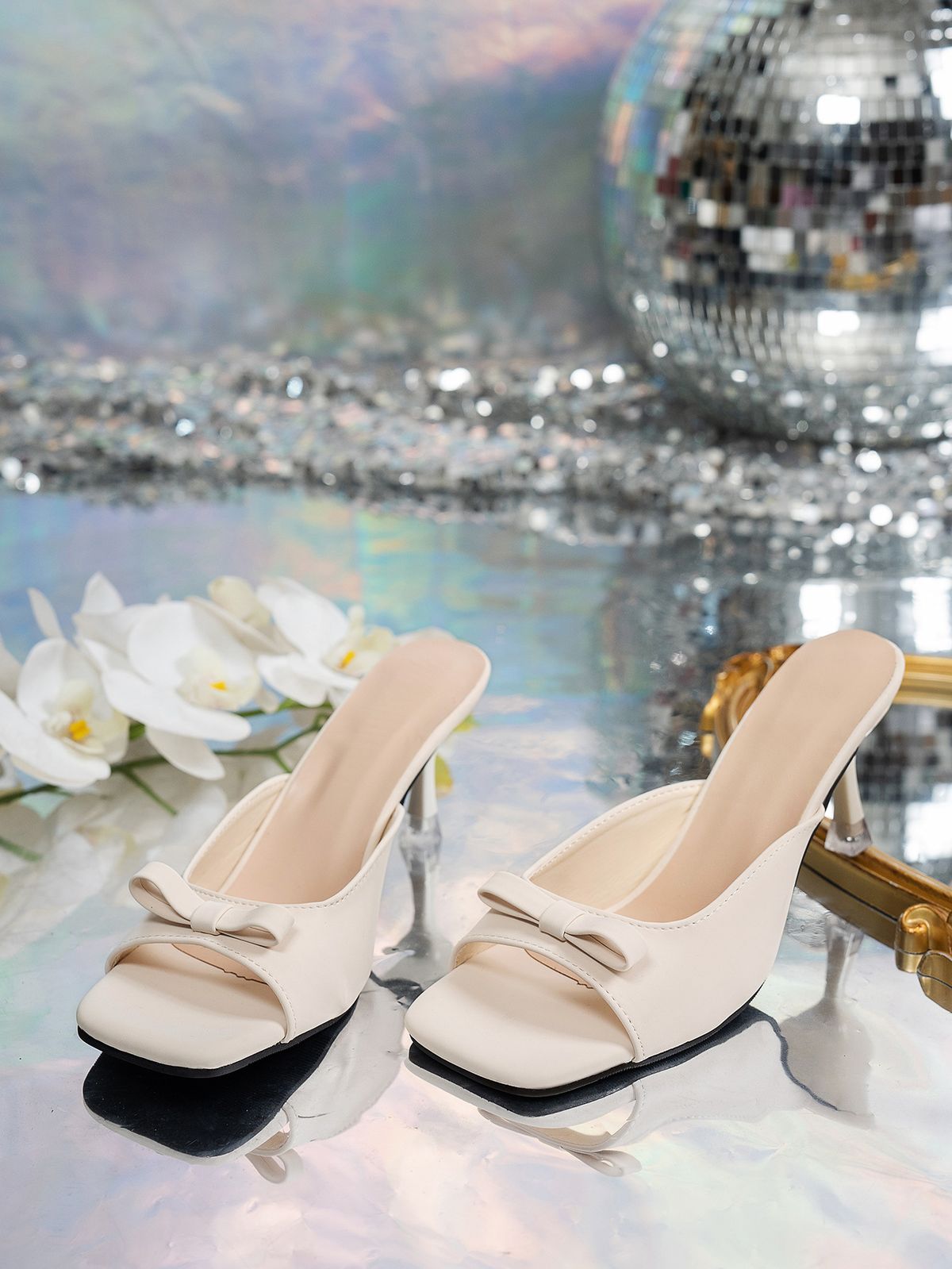 Plus-size Slim Heels Temperament Square Head Bow High Heels Sandals_vogvips.com