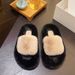 Hot-Selling Furry For Women Winter Outdoor Wear 2025 New European Style High-End Feel Internet Celebrity Thick-Soled_vogvips.com