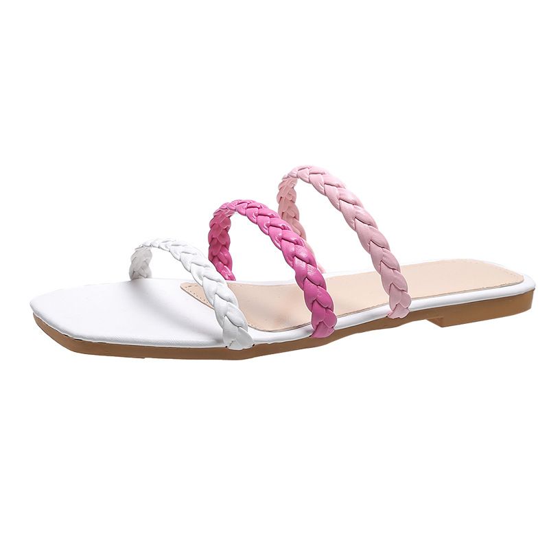 2026 Summer New Square Head Flat Bottom Woven Hollow Slippers Women's Large Size Color Matching Outside Wearing Beach Cool Slippers_vogvips.com