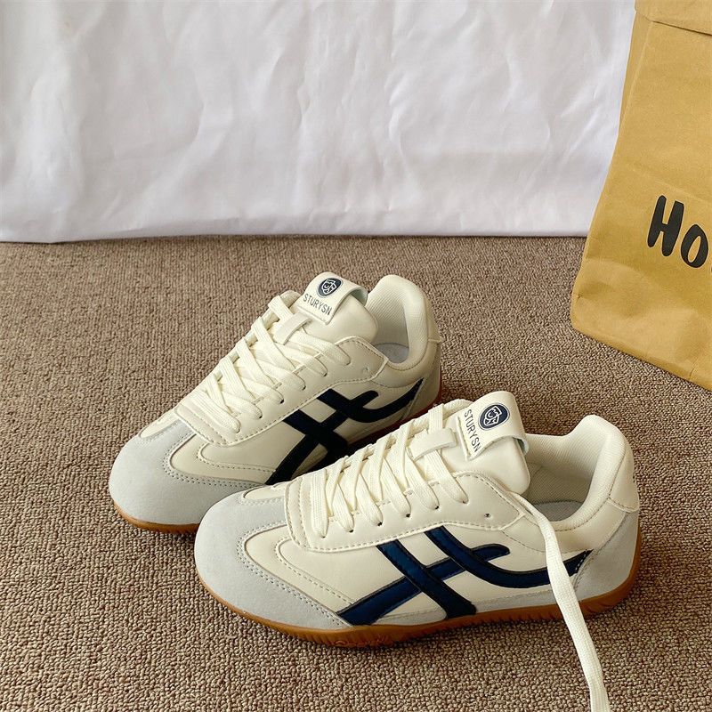 Trendy Thin Soled Lightweight German Training Shoes Casual Wear For Men And Women Perfect For Street Style And Retro Sports_vogvips.com