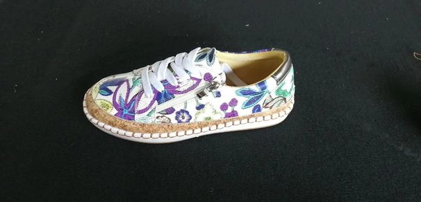 2025 Large Color Lace Flat Bottom Lefu Single Women, Casual Board Shoes For Women_vogvips.com