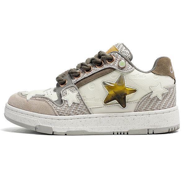 Red Wine Longjing Couple Star 2025 New China-Chic Board Men's Versatile Thick Soled Fashion Shoes Children_vogvips.com