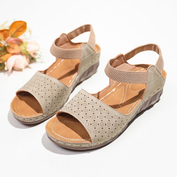 Foreign Trade Plus-size 2025 Summer New Soft-soled Roman Sandals, Flat Shoes, Versatile Beach Women's Sandals_vogvips.com