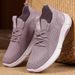 2025 Spring And Autumn New Versatile Sports For Women Mom Old Beijing Cloth Wholesale Women's Shoes_vogvips.com