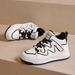 Autumn New Women's Versatile Medium High Top Sports Board Little White Student Casual Shoes_vogvips.com