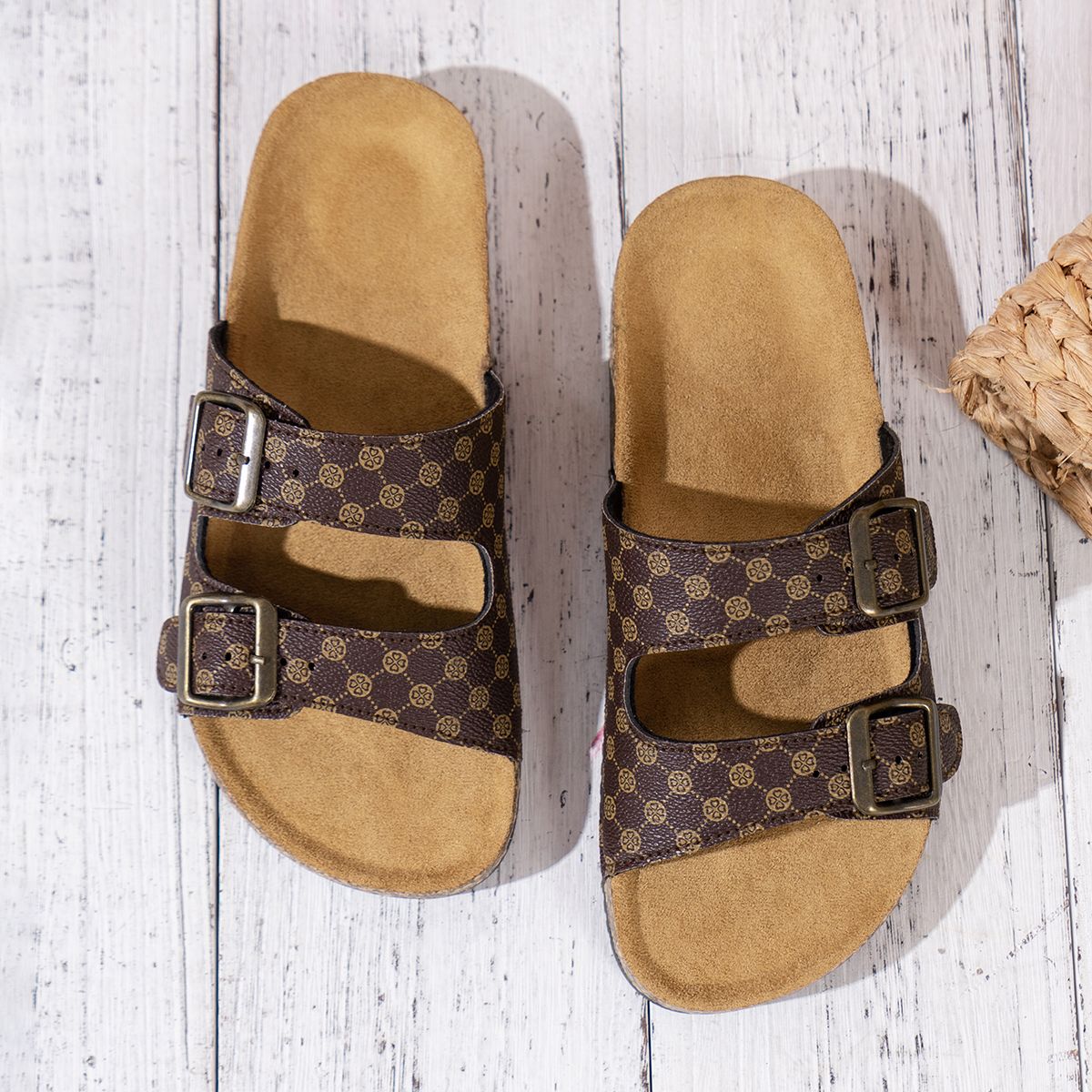 Women's Fashion Slippers Waterproof Non-Slip Thick Sole Wear-Resistant Soft Sole Comfortable Slip-On Casual Sandals_vogvips.com