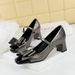Women's shoes medium heel thick heel shallow mouth square splicing shoe head line with bow single shoes_vogvips.com