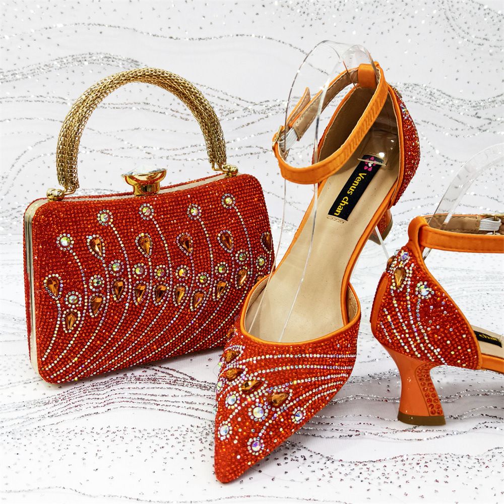 Women's High-Heel Sandals And Handbag Set Gold European And American Style Women's Pointed High Heels, Catwalk Shoes, Square Handbag, Full Diamond 3D_vogvips.com