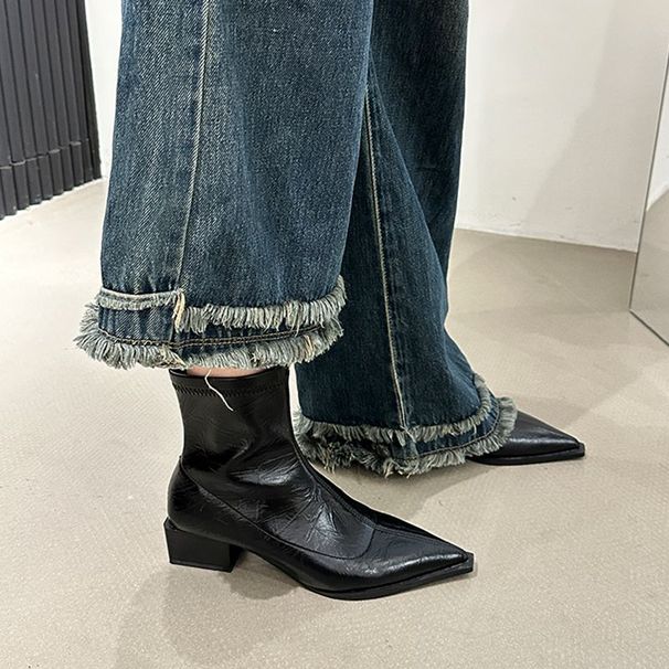 ShoeVault Korean Style Brown Pointed Toe Short For Women 2025 New Fashion Versatile Stylish Chunky Heel Slim Boots_vogvips.com