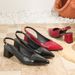 Pointy back strap bag head after empty women sandals new color contrast chunky heels_vogvips.com