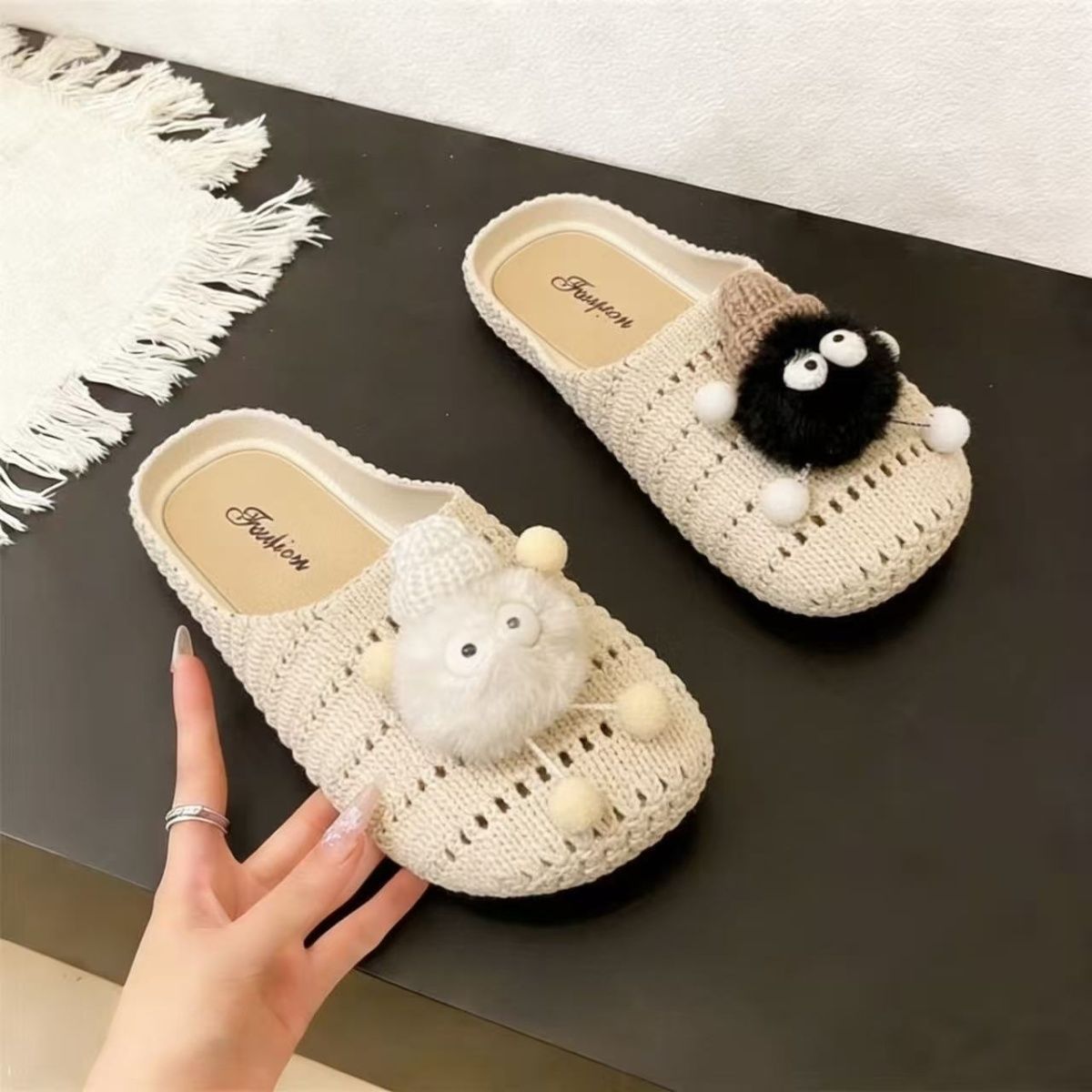 Breathable Closed-toe Faux-woven Hollow Wear-resistant Women's Slippers 2026, Versatile New Comfortable For Outdoor_vogvips.com