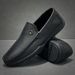 Autumn New Genuine Leather Slip-On Round Toe Casual Men's Loafers Soft Sole Comfortable Driving Shoes_vogvips.com