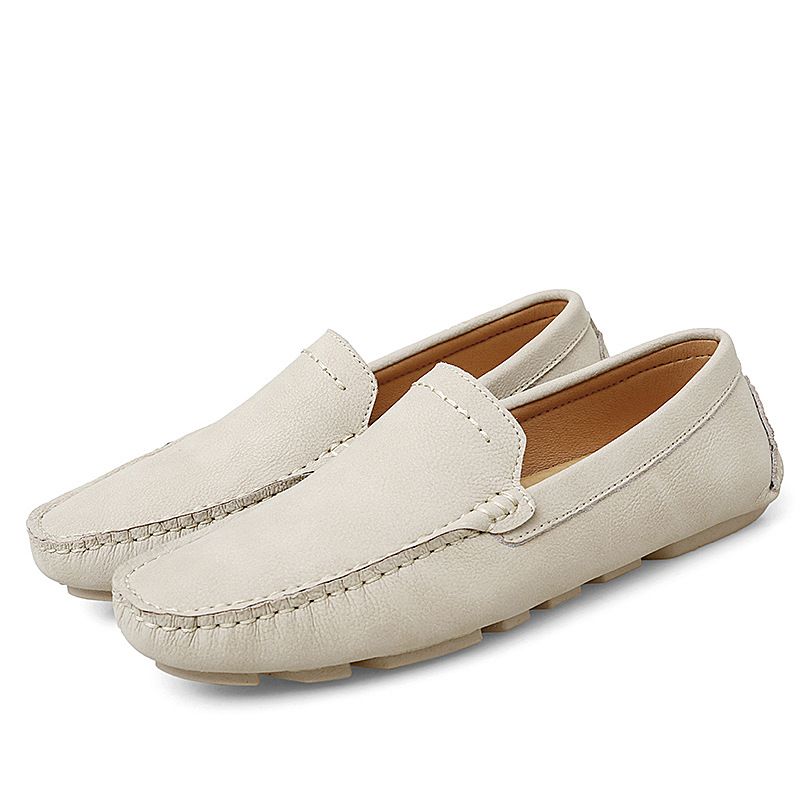 A Pair Of Leather Men's Loafers With Breathable Slip-ons_vogvips.com