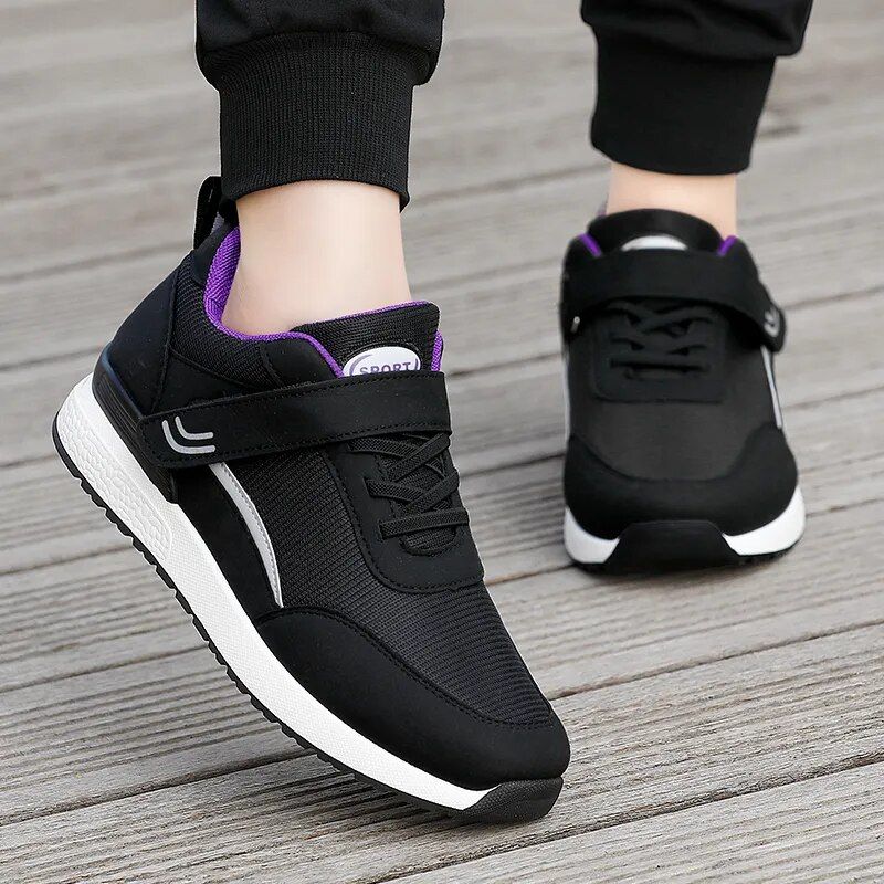 Women's Sneakers New Breathable Mesh Soft Sole Outdoor Casual Anti Slip Lightweight Walking Shoes_vogvips.com